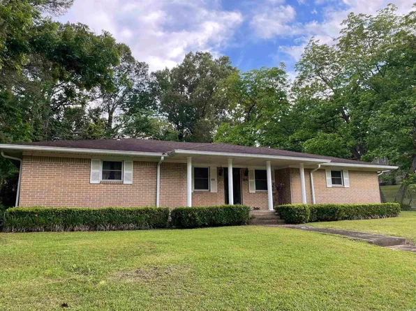 255 W Prairie St, De Valls Bluff, AR 72041