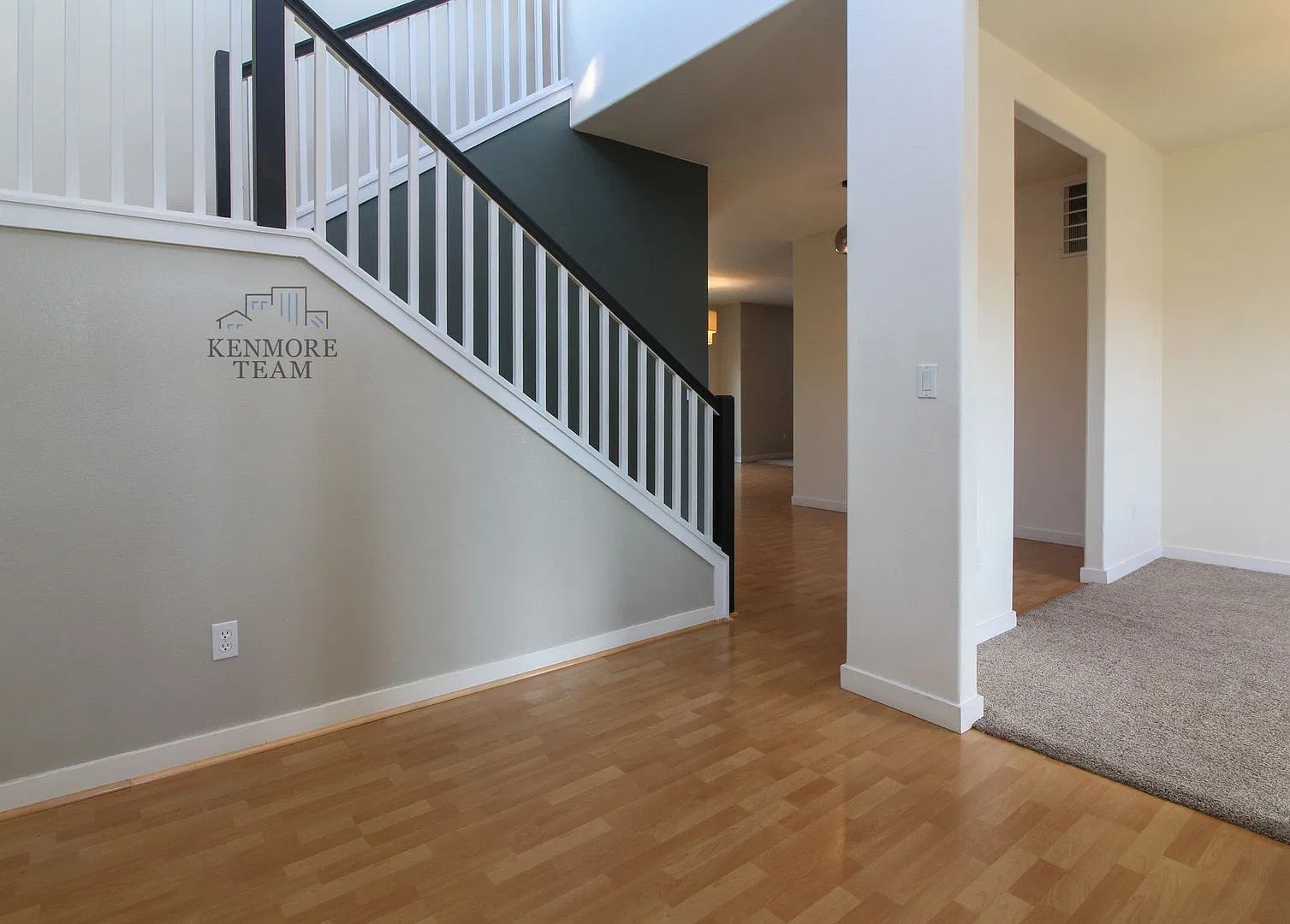 4 Bedroom, 2.5 Bath Home in Pasco — Photo 2