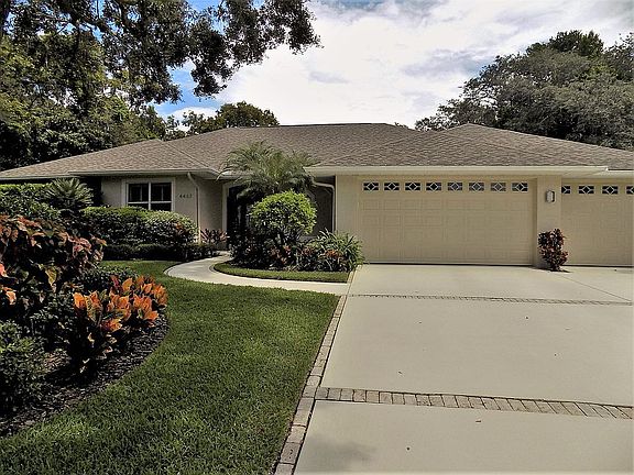 3rd image of 4467 Glenbrook Ln