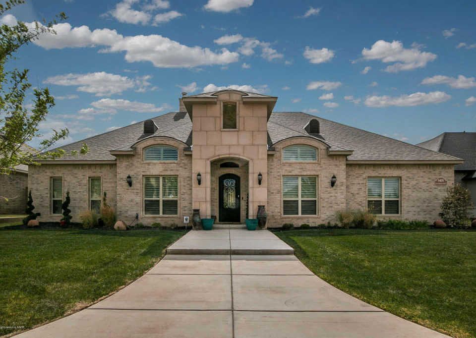 1st image of 8405 Shadywood Dr