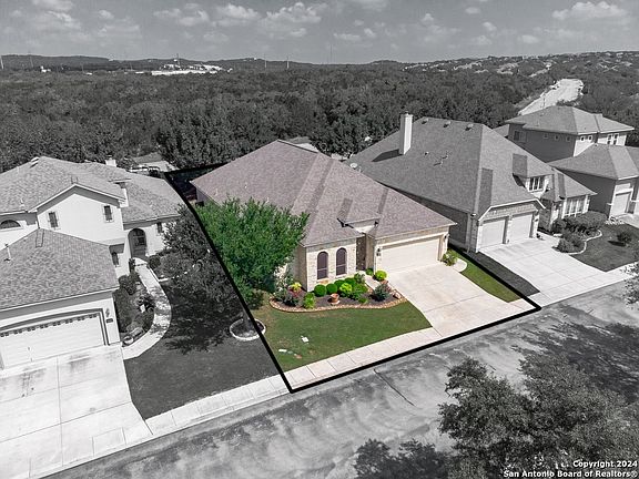 3rd image of 26319 TUSCAN PARK