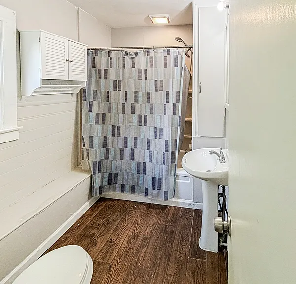 159 E Bennett Ave #159 — Photo 4