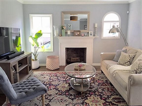5th image of 3745 Corta Calle St