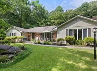 1050 Illahee Rd, Brevard, NC 28712