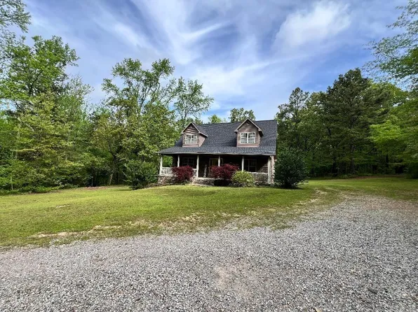 32242 S 11th St, Star City, AR 71667