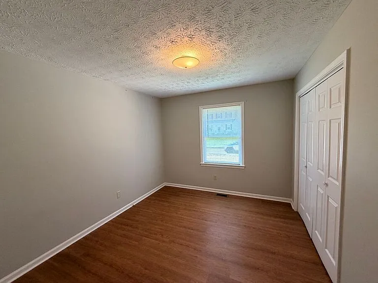 1412 Ritchie Ct — Photo 37