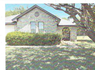 107 Mesa Wood Cir, Glenn Heights, TX 75154