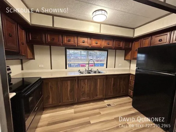 4614 E Old Trail Rd, Columbia City, IN