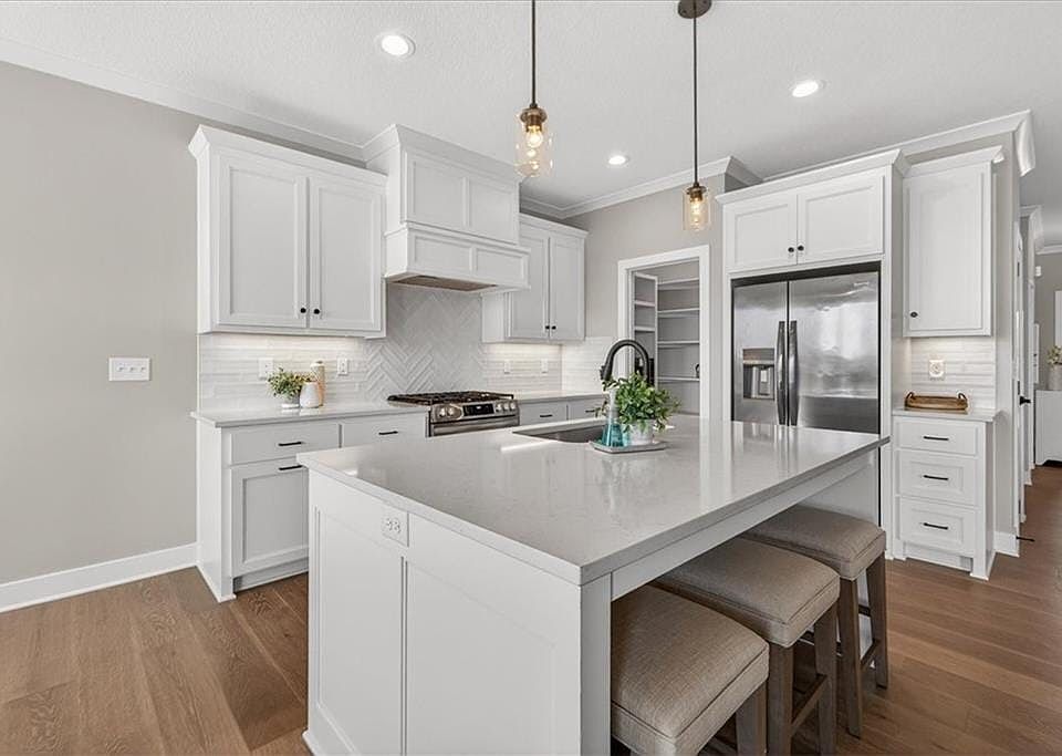 1st image of 24993 W 94th Pl