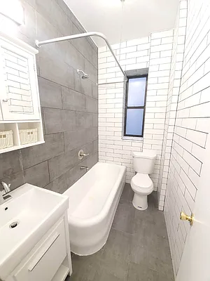 Rented by Smart NY Realty LLC | media 4