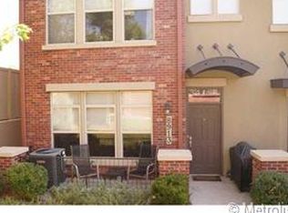 8913 E Nichols Pl, Centennial, CO 80112
