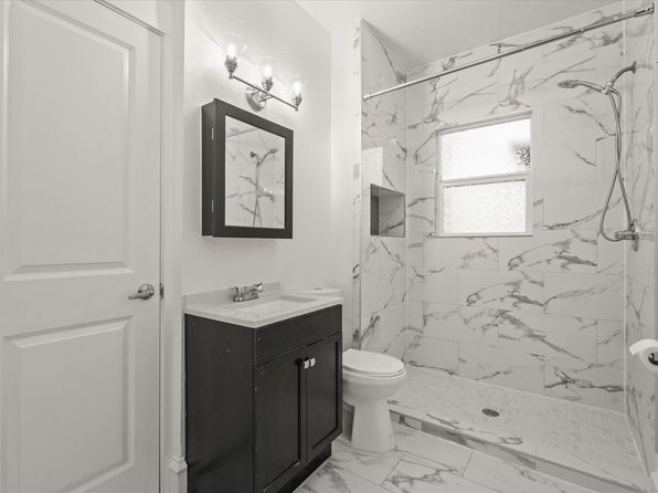 Additional property image - 929 S Rosemont Ave, Dallas, TX 75208
