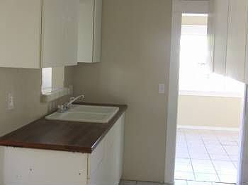 4th image of 1844 Palm Ave