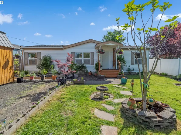 614 S 10th St, Saint Helens, OR 97051