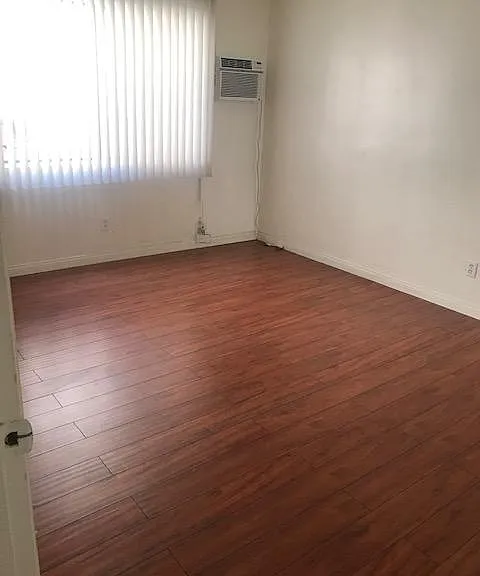 1313 S Bundy Dr #3 — Photo 8