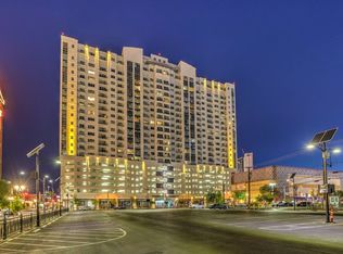 150 Las Vegas Blvd #810, Las Vegas, NV 89106