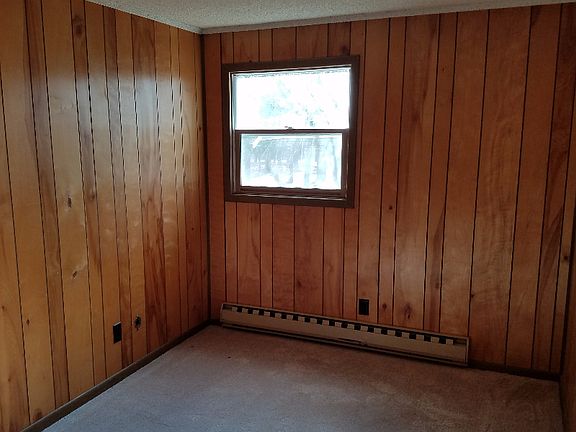 5th image of 950 Hamilton Ave
