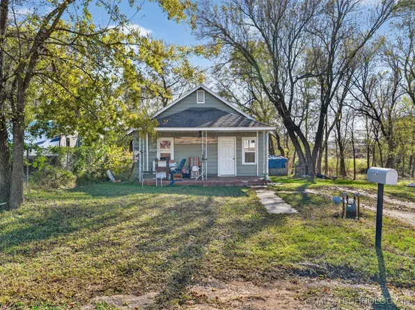 1128 E Arch Ave, Sapulpa, OK 74066