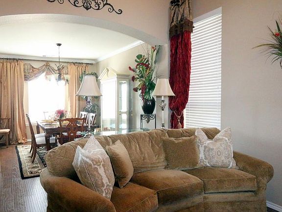 4th image of 7333 Chadwick Dr