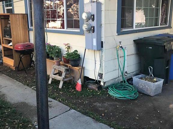 4th image of 142 N Davis St