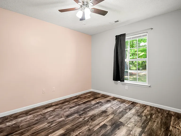 2099 Yacht Club Rd — Photo 37