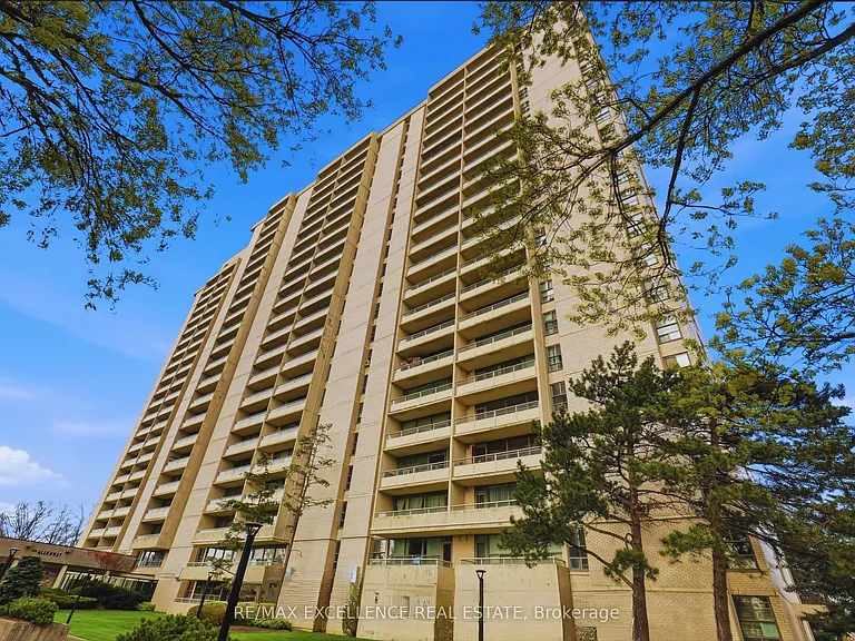 360 Ridelle Ave #1701 — Photo 1