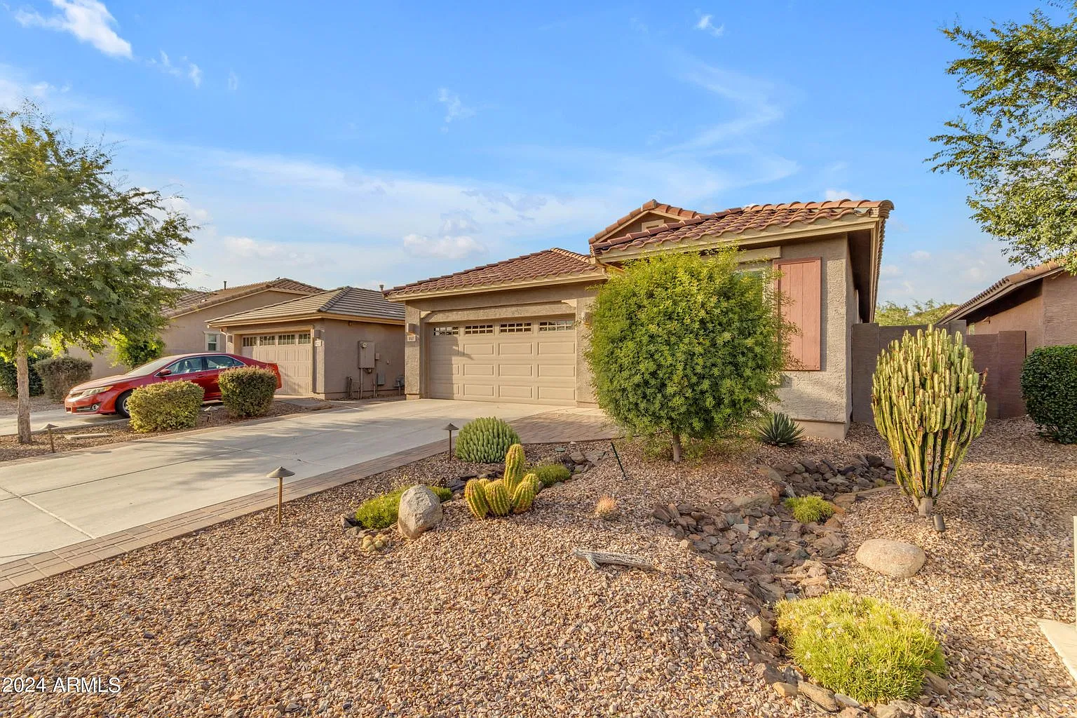 4 bed, 1818 sqft, $2,200 — Photo 4