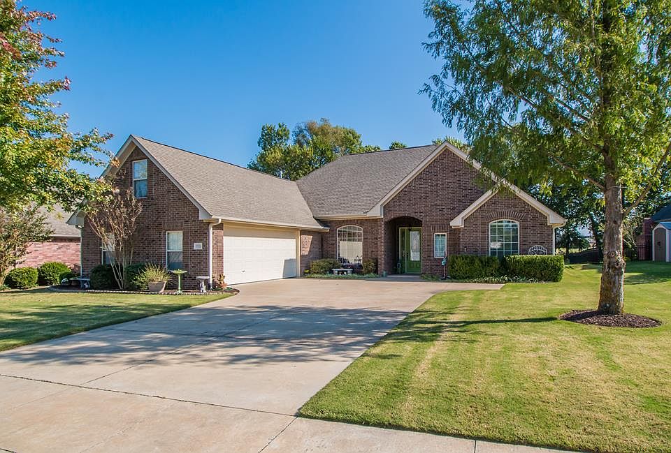 1st image of 2006 S Cherry Hills Dr