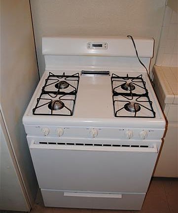 5th image of 125 W Rose St APT 1