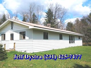 4978 W 52nd St, Baldwin, MI 49304
