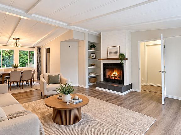3rd image of 10221 Wilson St #26