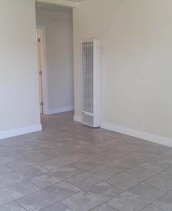 1st image of 219A Wesley Ave #2
