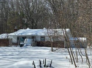 16364 Fish Lake Rd, Holly, MI 48442