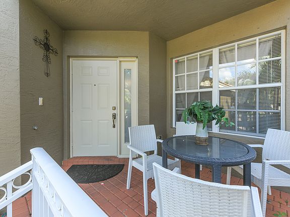5th image of 5414 Queenship Ct