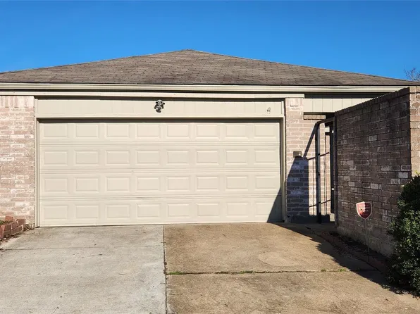 16030 Highlander Dr, Houston, TX 77082