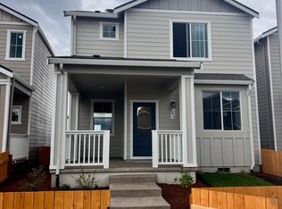 1175 Parkside Ave, Woodburn, OR