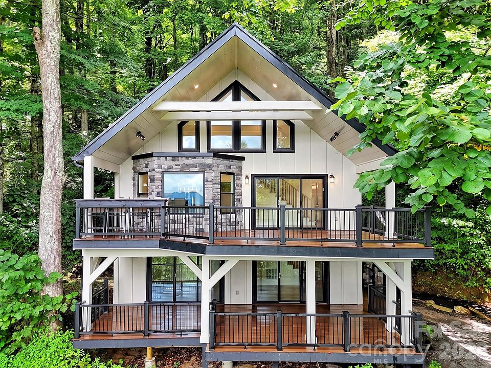 1st image of 1551 Apple Creek Rd
