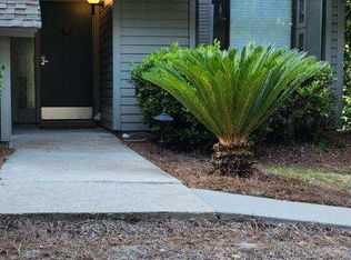 60 Carnoustie Rd APT 914, Hilton Head Island, SC 29928