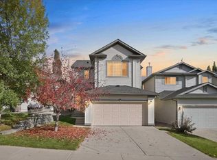 707 W Tuscany Dr NW, Calgary, AB T3L 3A7