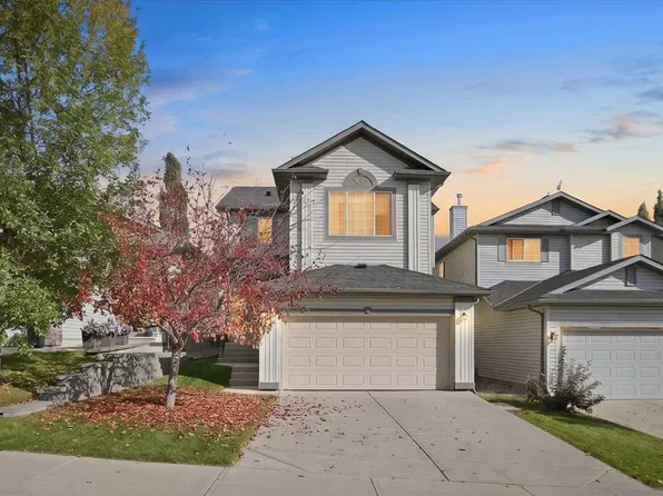 707 W Tuscany Dr NW, Calgary, AB T3L 3A7