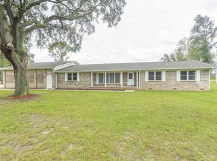 5648 Camellia Ave, Milton, FL 32570