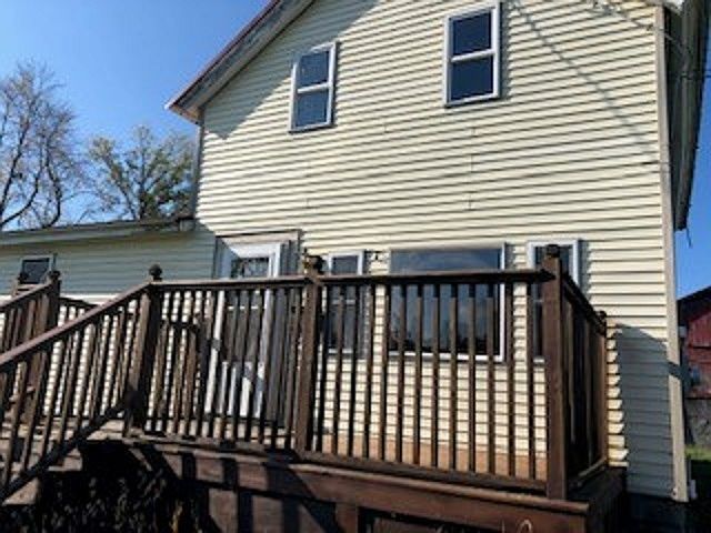 1st image of 915 Adams Ave