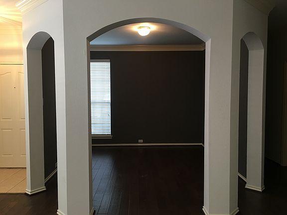 4th image of 2721 Bull Shoals Dr