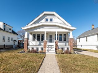 3666 E Iona Ter, Cudahy, WI 53110