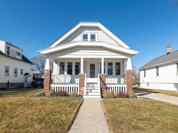 3666 East Iona TERRACE, Cudahy, WI 53110