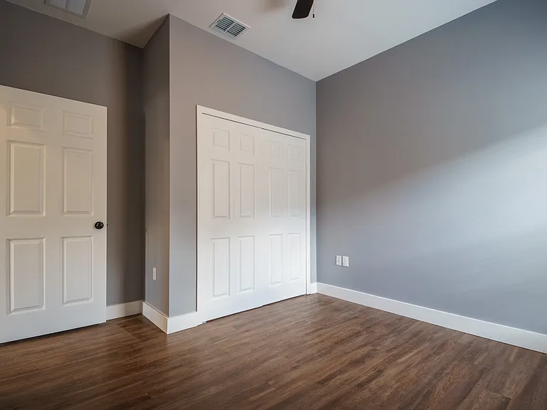 210 Parrotte Ct — Photo 28