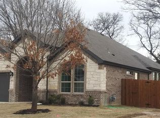 803 Scott Dr, Arlington, TX 76012