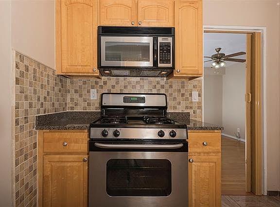 5th image of 121 S Highland Ave APT 3B