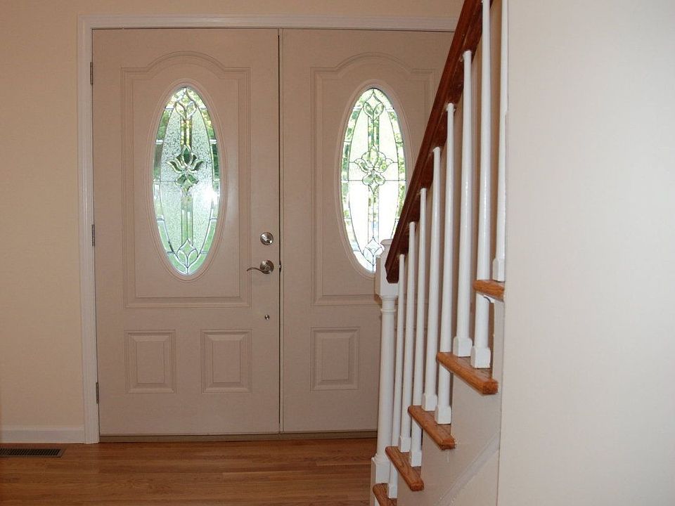 Inside the stunning double door entry.