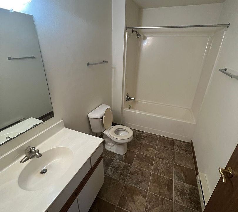 207 3rd Ave 207 3rd Ave Monroe WI Zillow